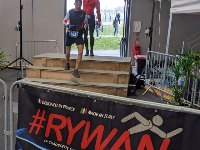 Les chaussettes Rywan, dessinées par Tand'M Design, sponsorisent la course 
