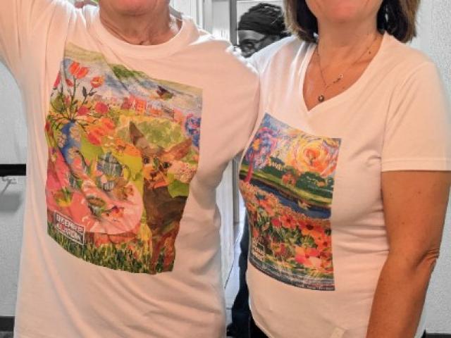 Motifs de fresques imprimés sur Tee shirts 